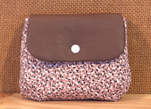 trois gabarits pour la petite pochette marron-rose